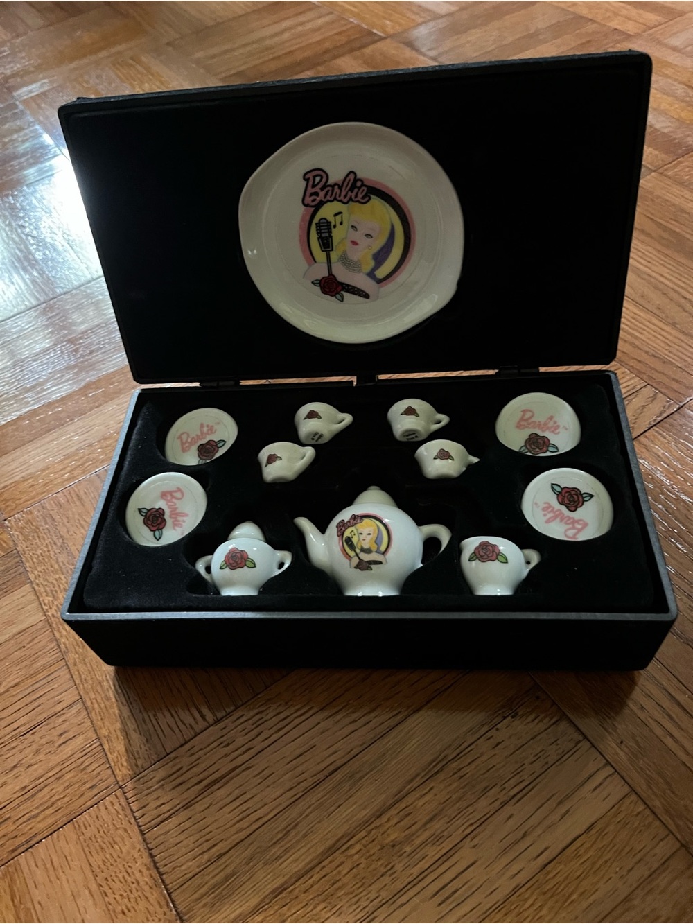 Vintage Barbie tea set